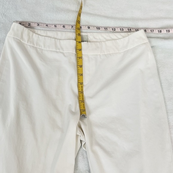 Ecru Straight Leg Mid Rise Crop Ankle Pants Solid White Button Accent Size 8 - Picture 4 of 8